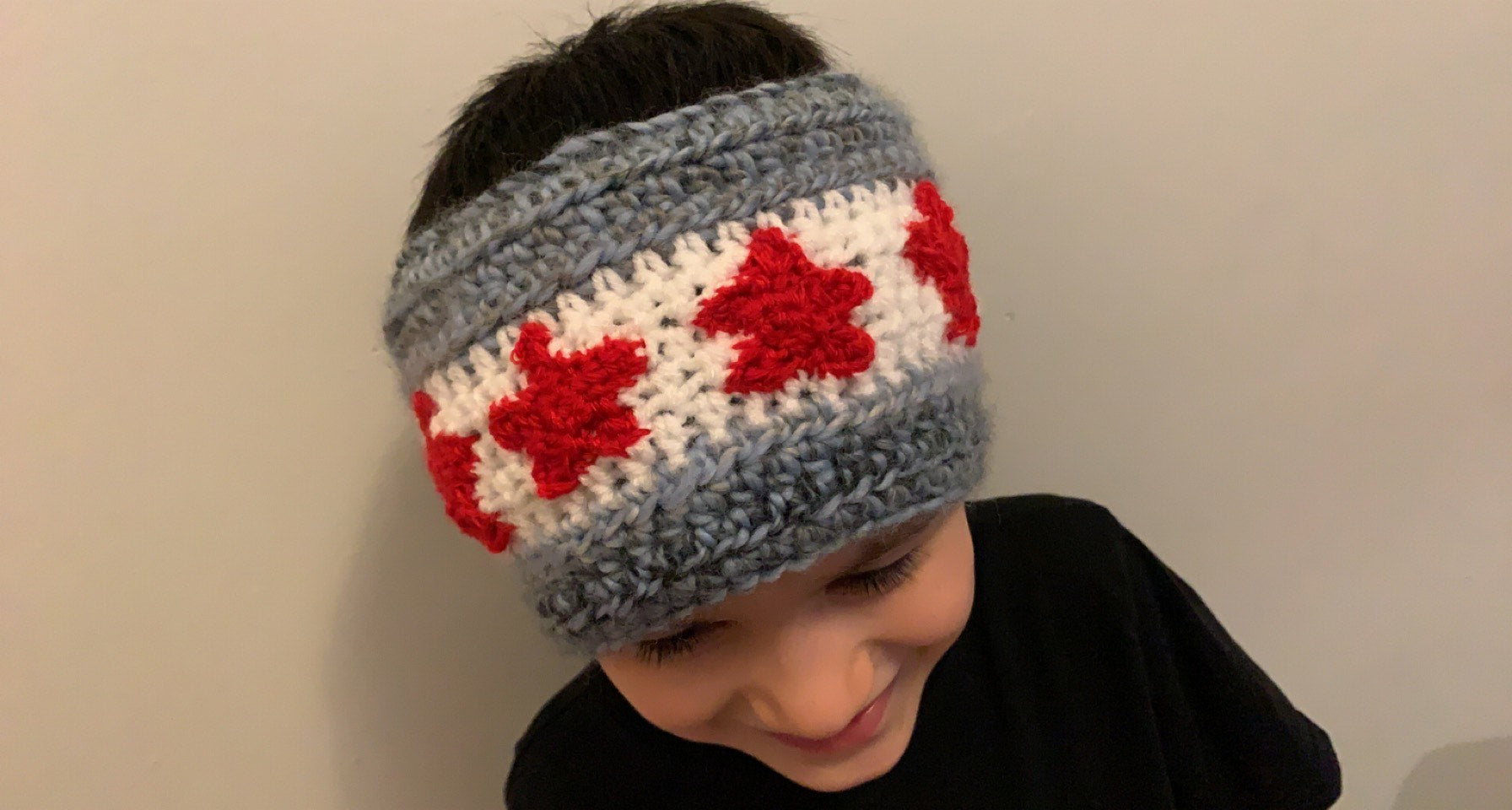 Crochet Chicago Flag winter head warmer