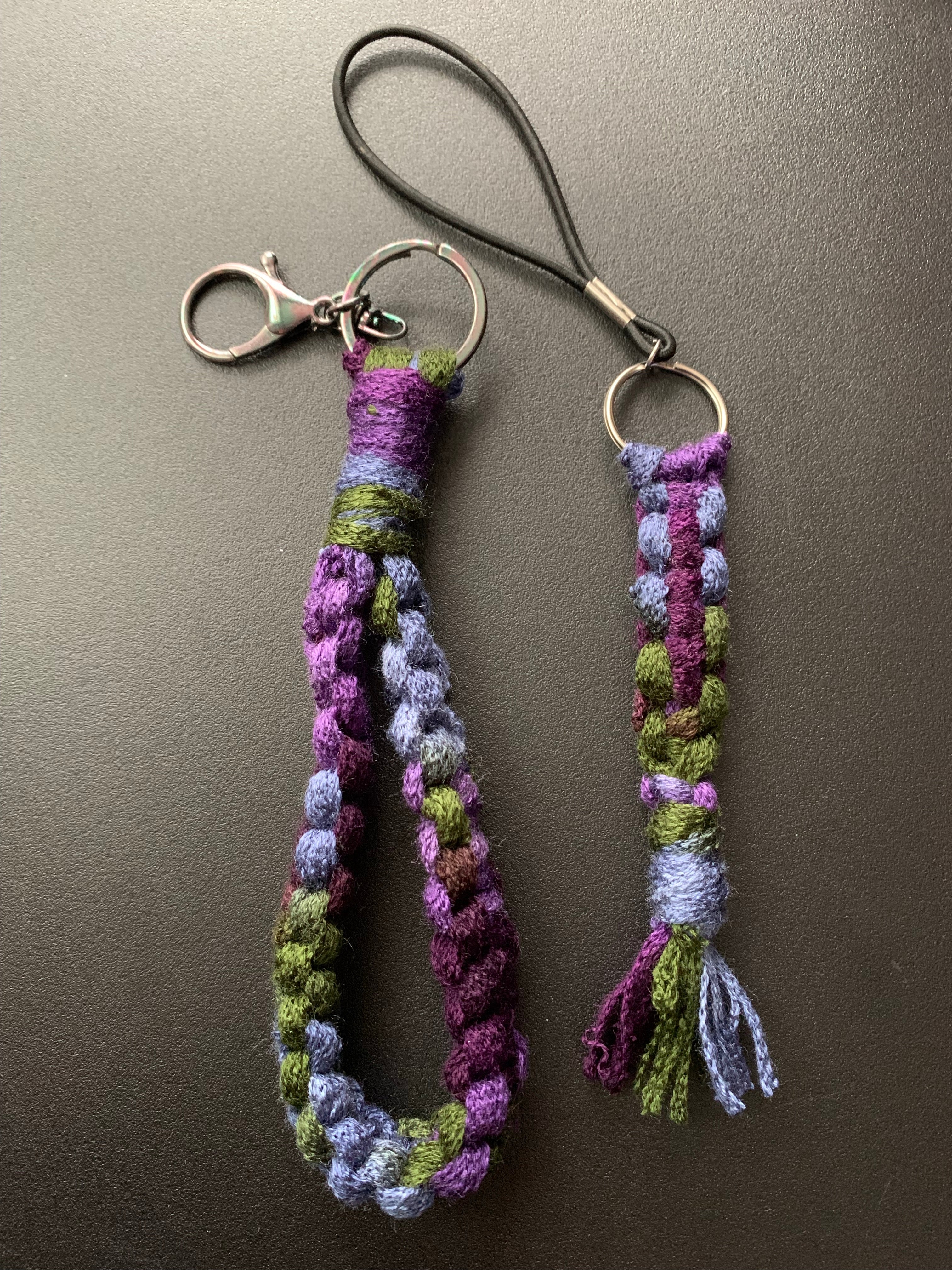 Macrame keychain