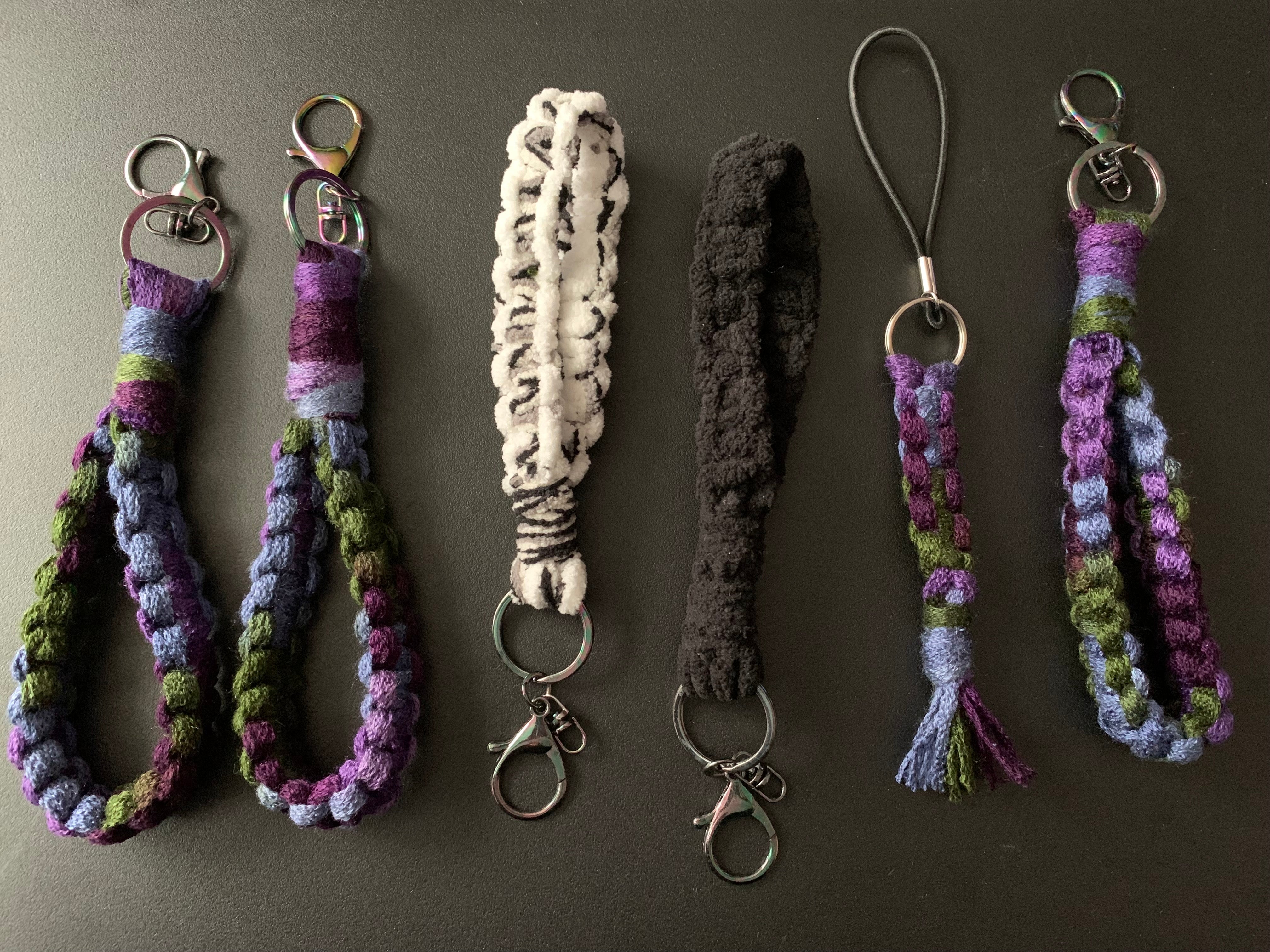 Macrame keychain